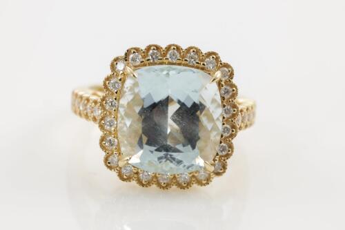 6.87ct Aquamarine and Diamond Ring