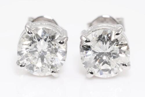 3.10ct Round Diamond Stud Earrings