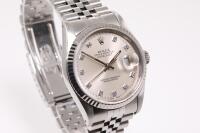 Rolex Oyster Perpetual Date Mens 16234G - 7