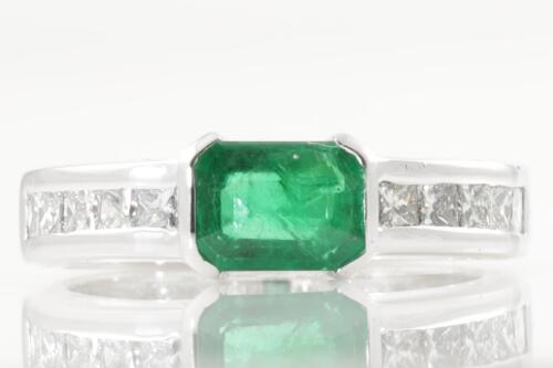 1.02ct Emerald and Diamond Ring