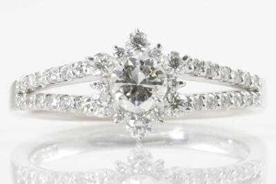 0.72ct Diamond Ring