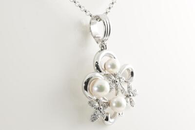 Pearl and Diamond Pendant/enhancer - 4