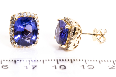 Tanzanite 7.71cts and Diamond Earrings - 3