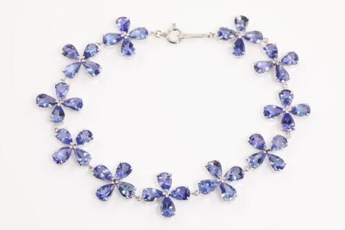 14.80ct Tanzanite Bracelet