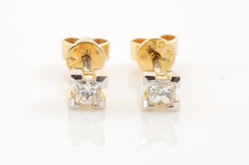0.25ct Diamond Stud Earrings