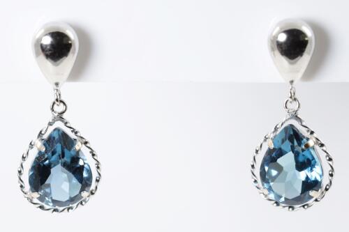 2.00ct Topaz Earrings