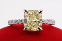 3.01ct Fancy Yellow Diamond Ring GIA - 8