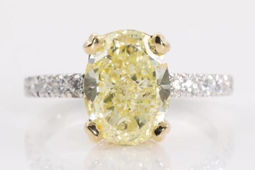 3.26ct Fancy Yellow Diamond Ring GIA