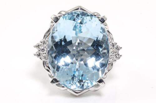 15.12ct Aquamarine and Diamond Ring
