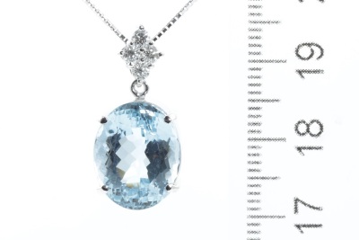 7.64ct Aquamarine and Diamond Pendant - 3