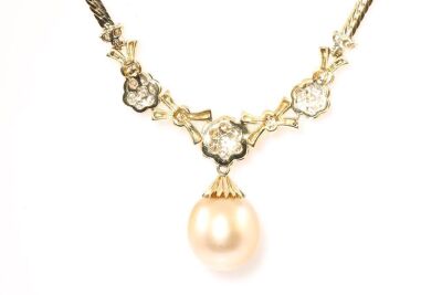 Golden South Sea Pearl and Diamond Necklace - 4