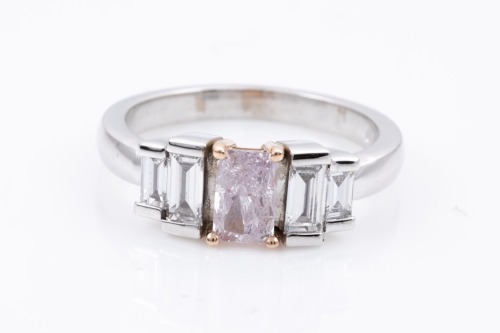 Fancy Light Purplish Pink Diamond GIA