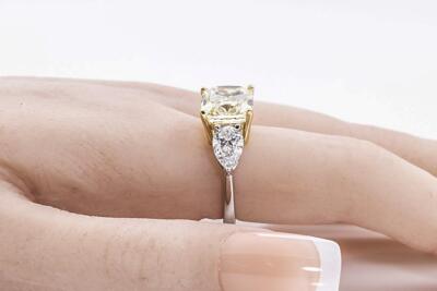 5.20ct Fancy Yellow Diamond Ring GIA SI1 - 6