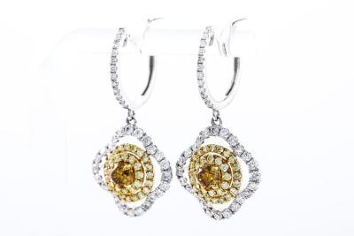 1.97ct Fancy Colour Diamond Earrings - 3