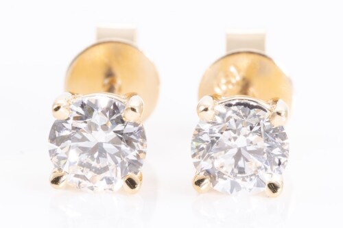 1.00ct Diamond Stud Earrings GIA E VS1-VS2