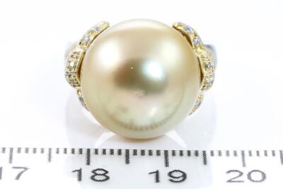 South Sea Pearl and Diamond Ring - 2