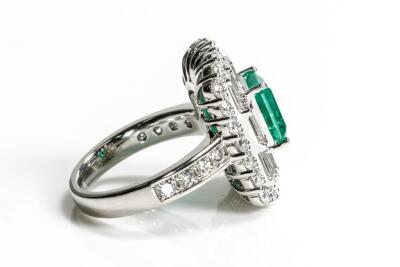 2.08ct Emerald and Diamond Ring - 3