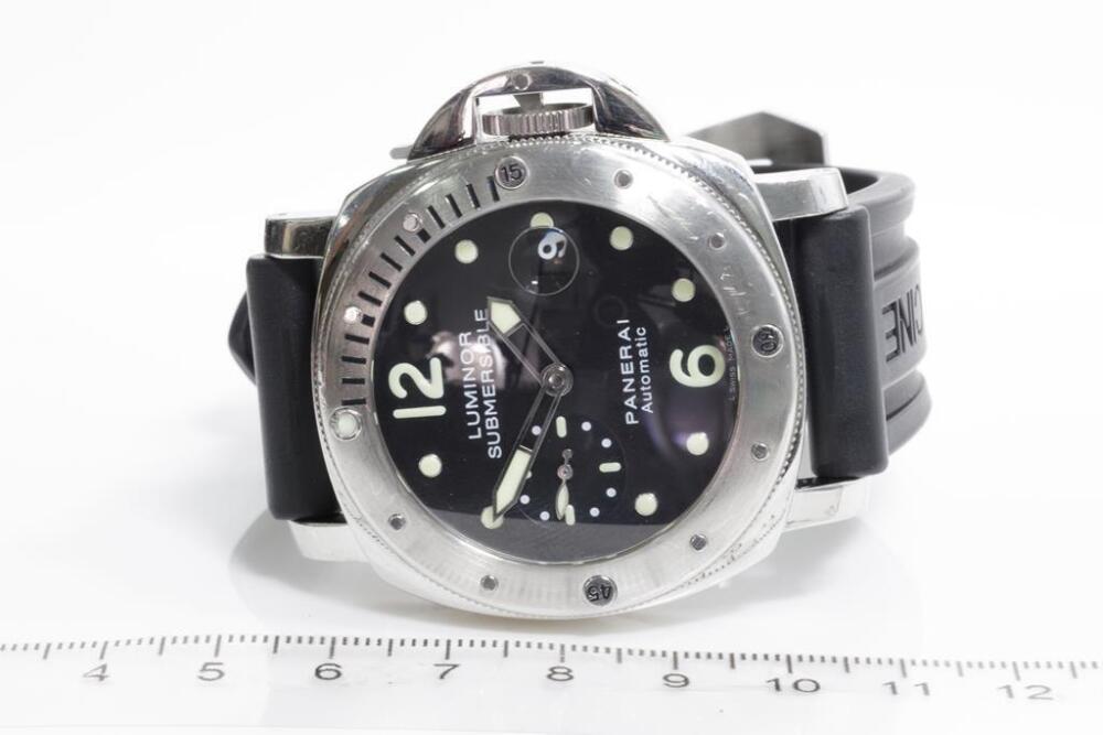 Panerai Luminor Submersible Mens Watch