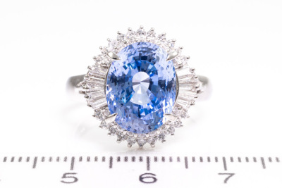 7.53ct Sapphire and Diamond Ring - 3