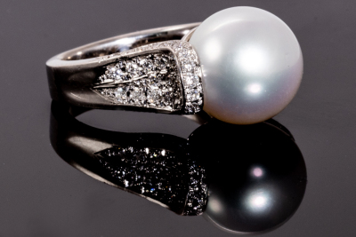 12.0mm South Sea Pearl and Diamond Ring - 2