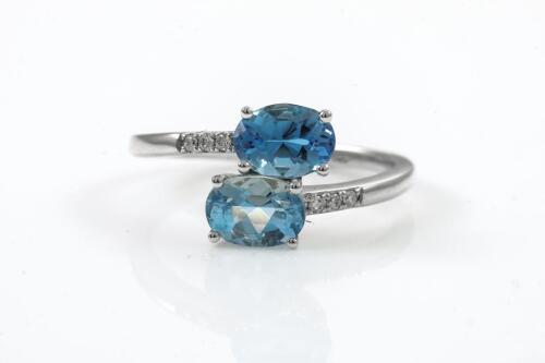 1.25ct Aquamarine and Diamond Ring
