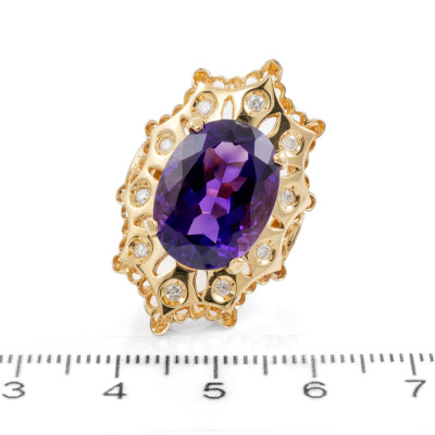 7.85ct Amethyst and Diamond Ring - 2