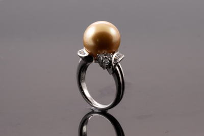 13.6mm South Sea Pearl and Diamond Ring - 5