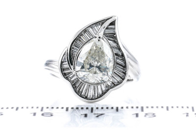 2.09ct Diamond Dress Ring - 6