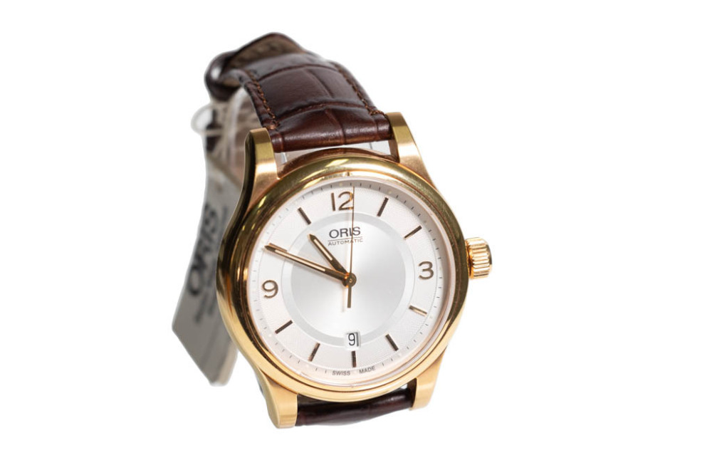 Oris classic hotsell date rose gold