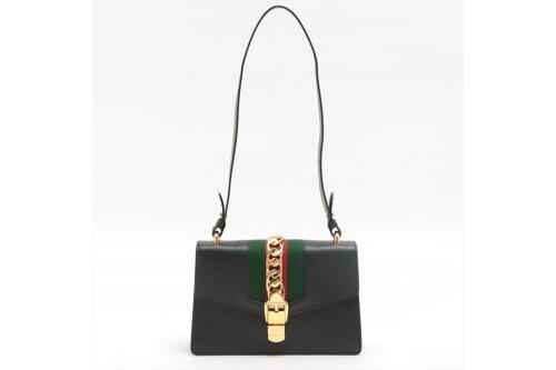 Gucci small online sylvie