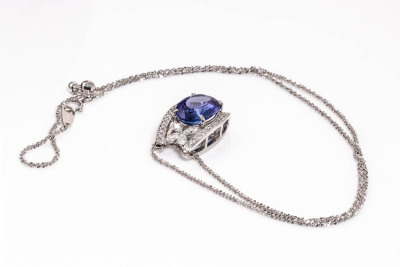 5.70ct Tanzanite and Diamond Pendant - 6