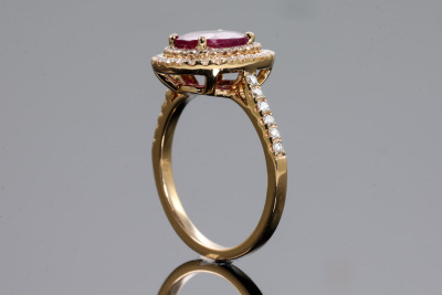 2.03ct Burmese Ruby and Diamond Ring GIA - 6