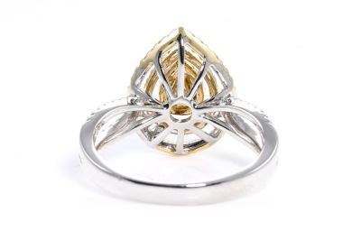 Yellow and White Diamond Ring - 4