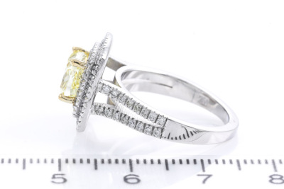 1.90ct Fancy Yellow Diamond Ring GIA SI2 - 4