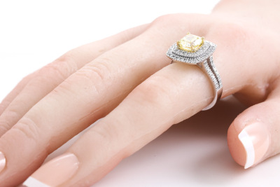 1.90ct Fancy Yellow Diamond Ring GIA SI2 - 8