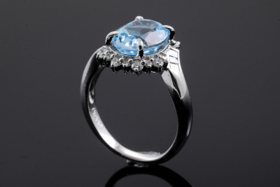 Topaz 3.66ct, Diamond & Platinum Ring - 5