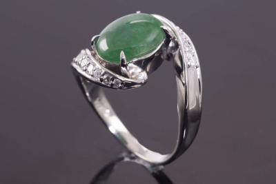 2.96ct Jade and Diamond Ring - 5