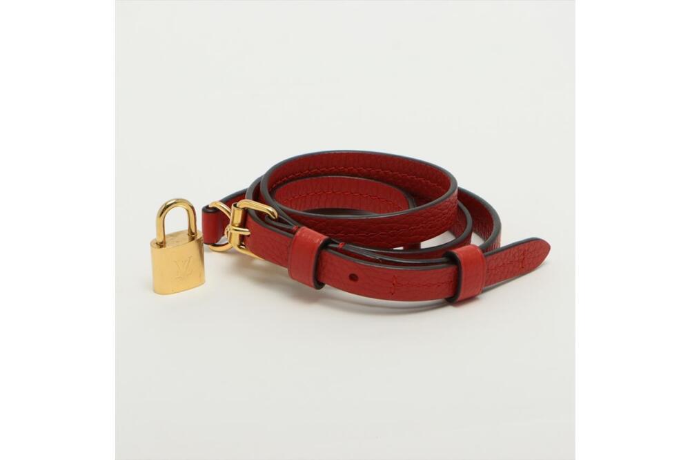 Sold at Auction: Louis Vuitton, LOUIS VUITTON belt, Epi leather in