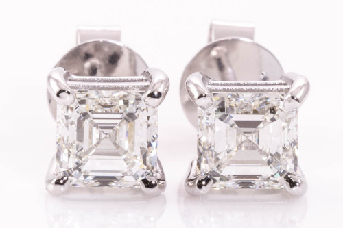 2.01ct Diamond Studs GIA I VVS2