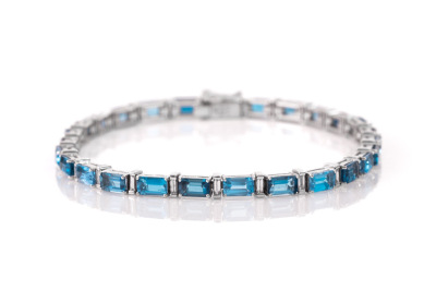 9.35ct Topaz and Diamond Bracelet