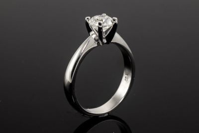 1.00ct Diamond Solitaire Ring GIA H VS2 - 6