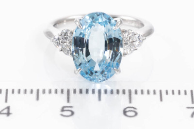 4.82ct Aquamarine and Diamond Ring - 2