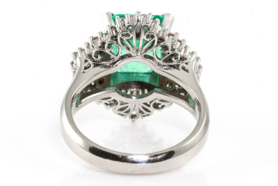 3.40ct Emerald and Diamond Ring - 5