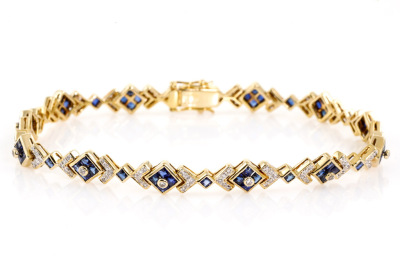 1.77cts Blue Sapphire and Diamond Bracelet
