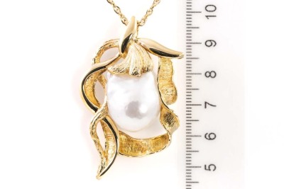 South Sea Baroque Pearl Pendant - 3