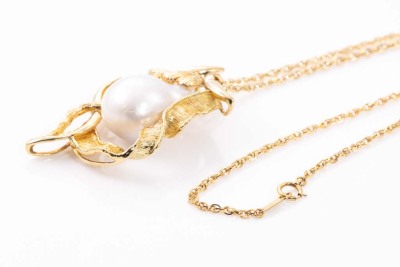 South Sea Baroque Pearl Pendant - 8