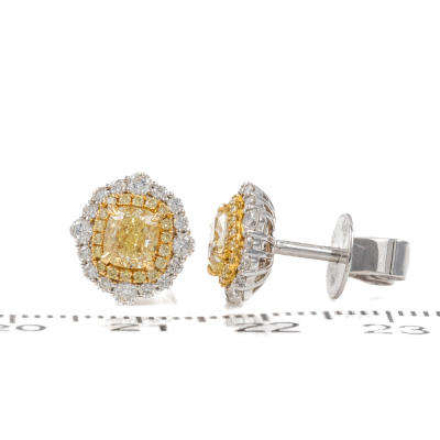 1.19ct Yellow and White Diamond Earrings - 3