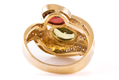 Garnet, Peridot and Diamond Ring - 3