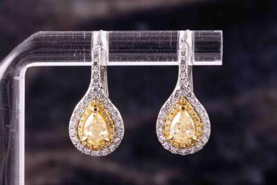 1.67ct Yellow and White Diamond Earrings - 6