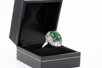 12.10ct Jade and Diamond Ring - 5
